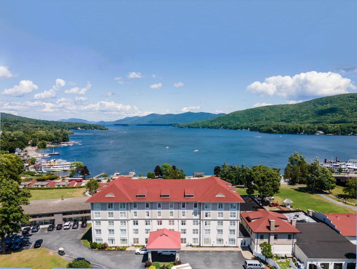 Fort William Henry Hotel Lake George Exterior photo